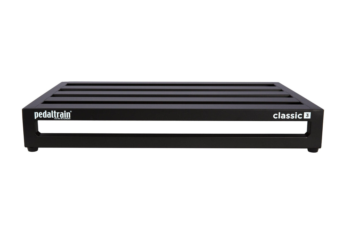 Pedaltrain Classic 3 with Wheeled Tour Case in Black Honeycomb Finish - Pedaltrain - 5 Rails, 8&quot; Incline, Black Honey Comb, Classic 3, Classic Series, Pedal Board w/ Tour Case, PT-3, Tour Case, Wheels, Width: 20&quot;-24&quot; - KO Music Marketing