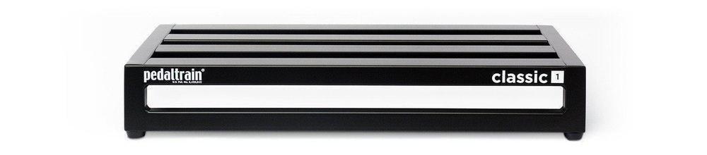 Pedaltrain Classic 1 with Soft Case - Pedaltrain - 4 Rails, 8&quot; Incline, Classic Series, Pedal Board w/ Soft Case, Soft Case, Width: 20&quot;-24&quot; - KO Music Marketing