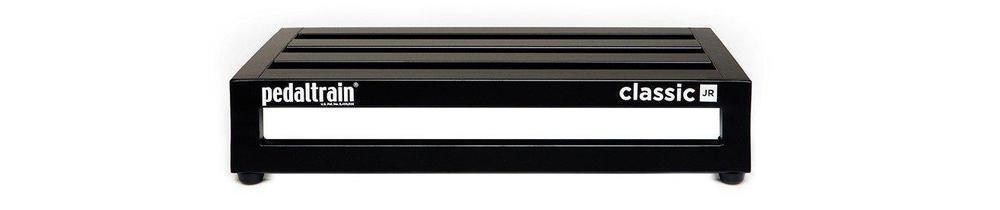 Pedaltrain Classic JR with Tour Case - Pedaltrain - 4 Rails, 8&quot; Incline, Classic Series, Pedal Board w/ Tour Case, Tour Case, Width: 14&quot;-18&quot; - KO Music Marketing