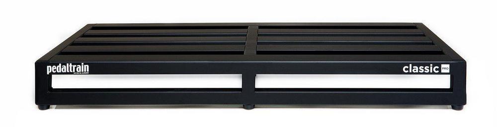 Pedaltrain Classic PRO with Soft Case - Pedaltrain - 5 Rails, 8&quot; Incline, Classic Series, Pedal Board w/ Soft Case, Soft Case, Width: 32&quot;+ - KO Music Marketing